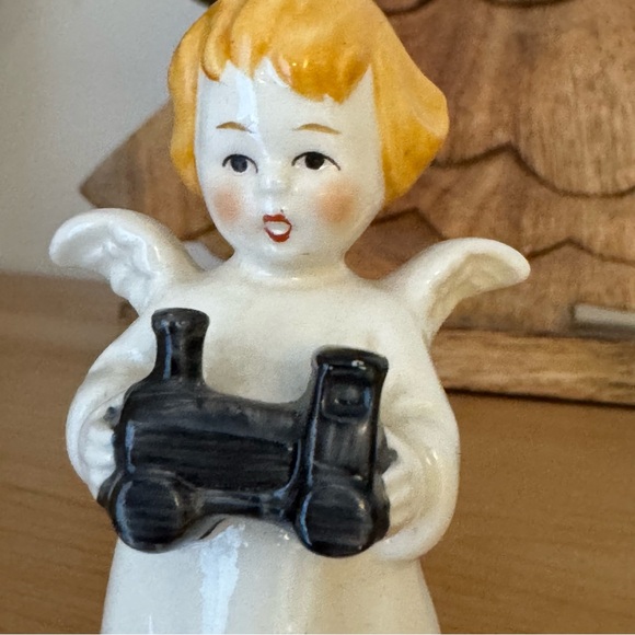 Vintage GOEBEL HUMMEL Germany ANGEL Toy Candle Holder - Picture 4 of 5